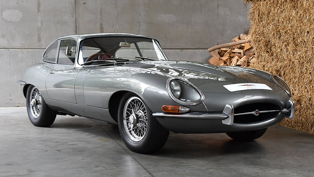 1962 Jaguar XKE Classic Car Guide